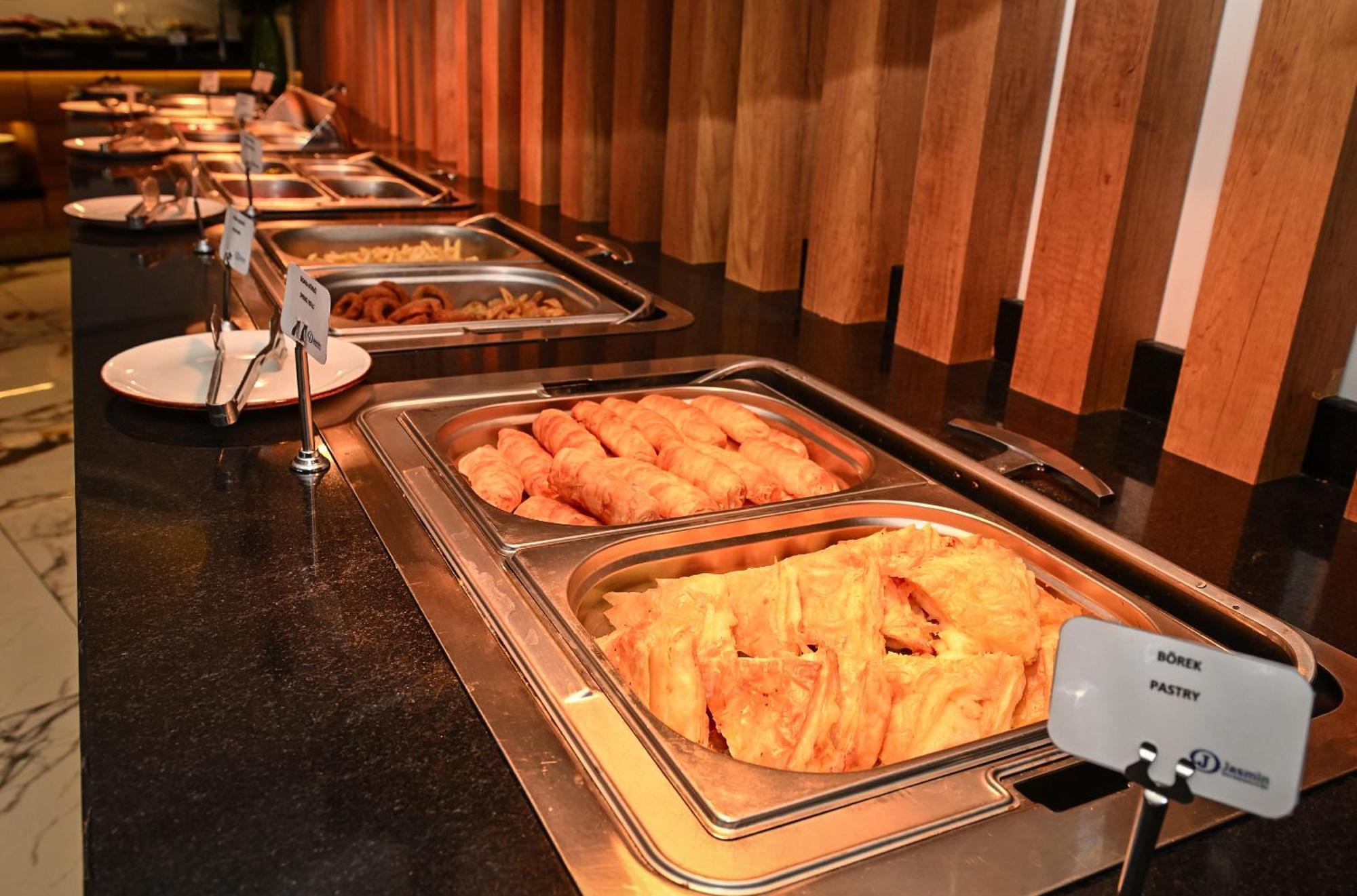Aparthotel Jasmin Elite &